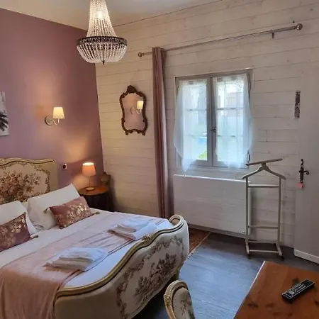Hotel Le Domaine Du Terroir A 5 Minutes Des Grottes De Lascaux 3*