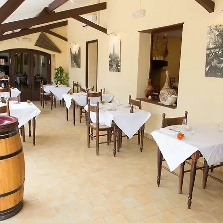 Hotel Le Domaine Du Terroir A 5 Minutes Des Grottes De Lascaux